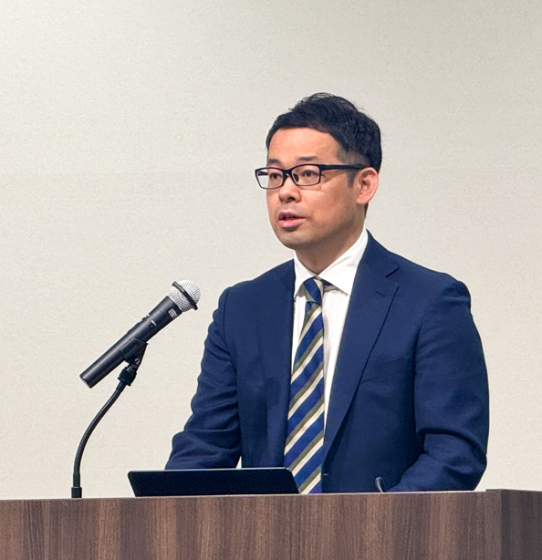 来賓挨拶：山本 武史 氏　文部科学省研究振興局参事官（情報担当）付学術基盤整備室長