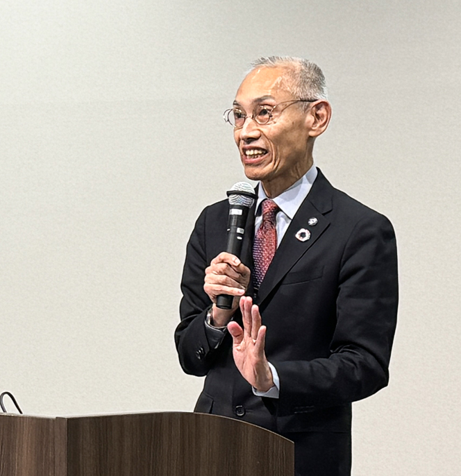 閉会挨拶：宮本 陽一 氏　大阪大学理事・副学長，附属図書館長